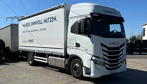 GreenLife LKW bei der Anlieferung